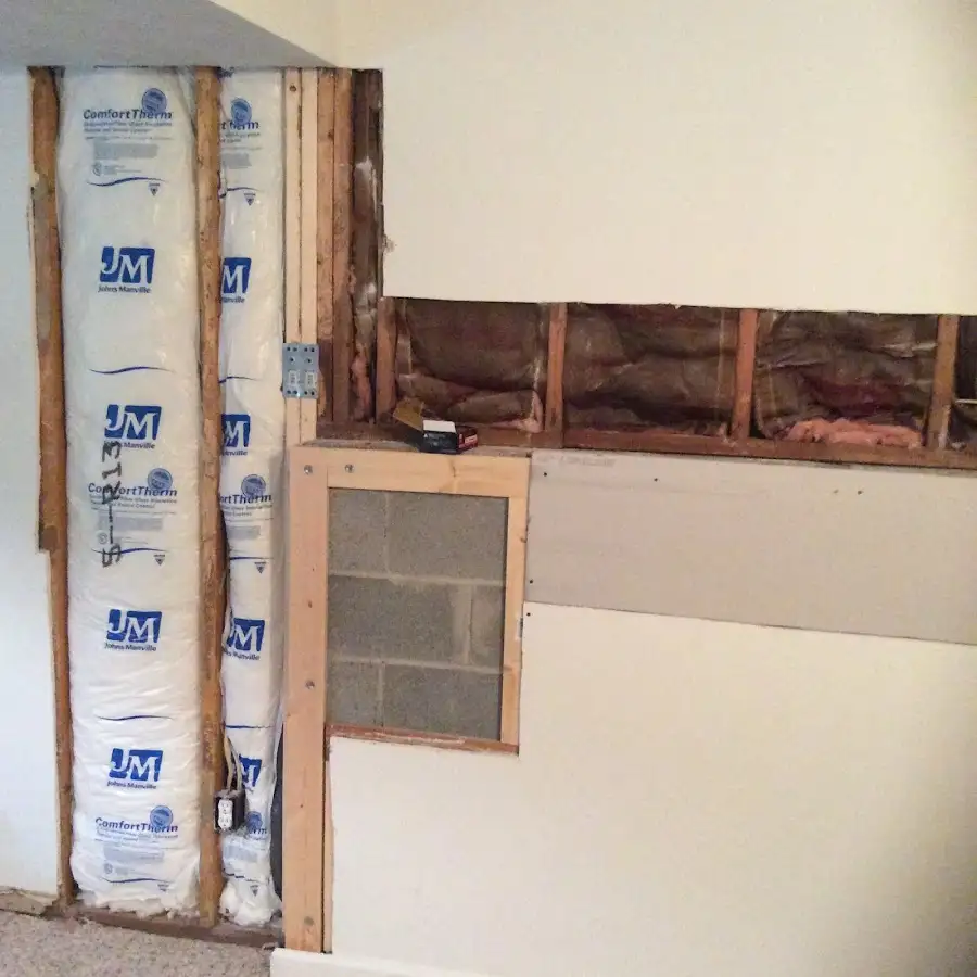 Wall insulation replacement during Structural Drying in Richmond